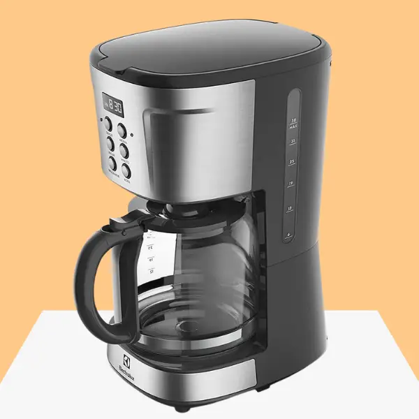 cafeteira-electrolux-inox-1,5l-38-xicaras-função-timer-painel-digital-ecm30